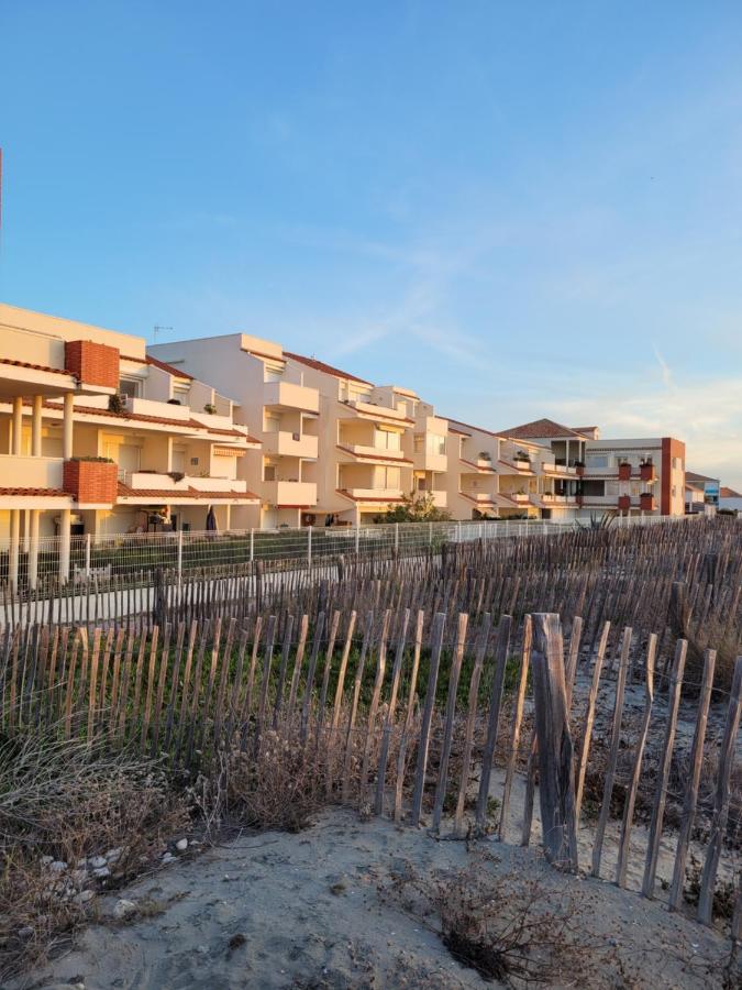 Tahiti Beach, T2 A La Mer, Piscine, Terrasse Et Parking Frontignan Exteriér fotografie