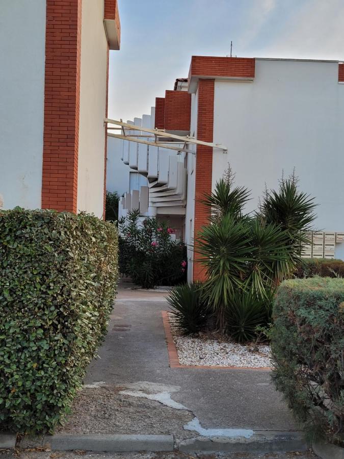 Tahiti Beach, T2 A La Mer, Piscine, Terrasse Et Parking Frontignan Exteriér fotografie